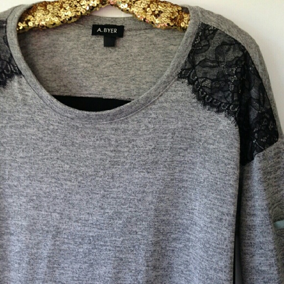 A. Byer Sweaters - A. Byer Women's Lace Marled Knit Top size XL